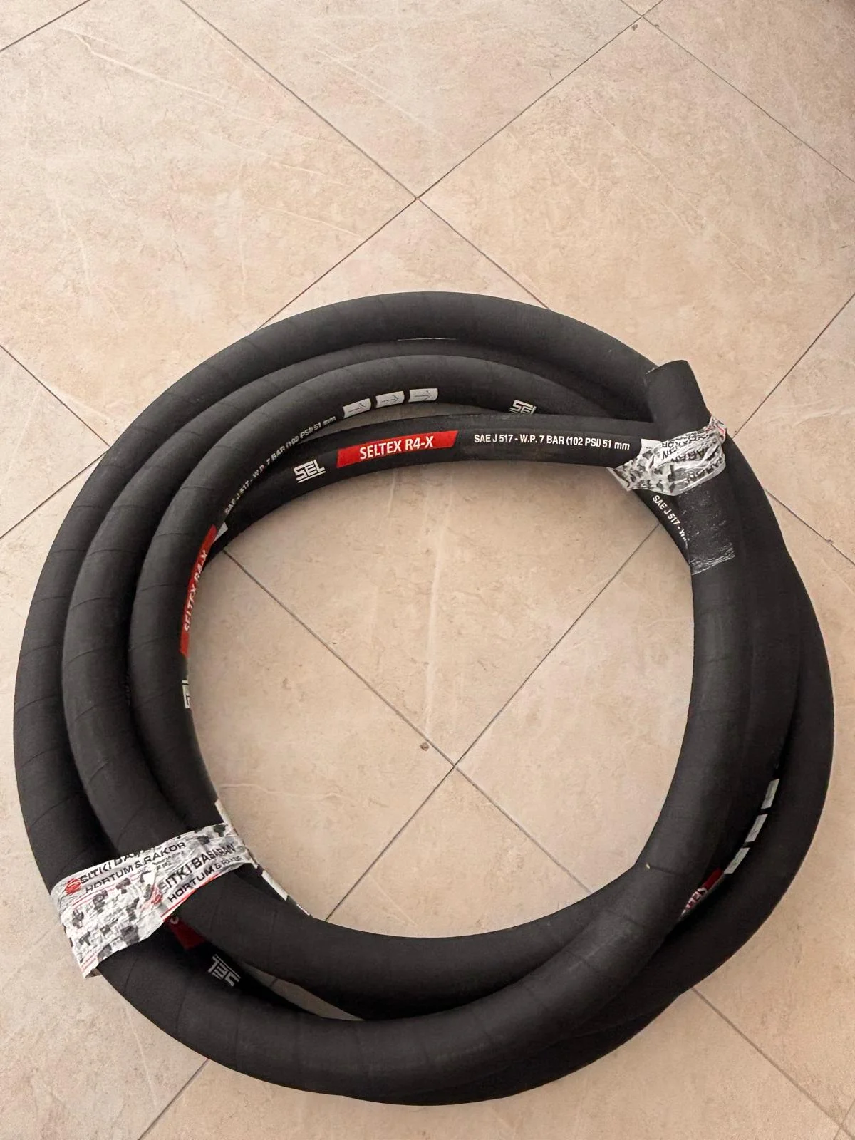 HİDROLİK HORTUM R4 SELTEX 2" (J-517)